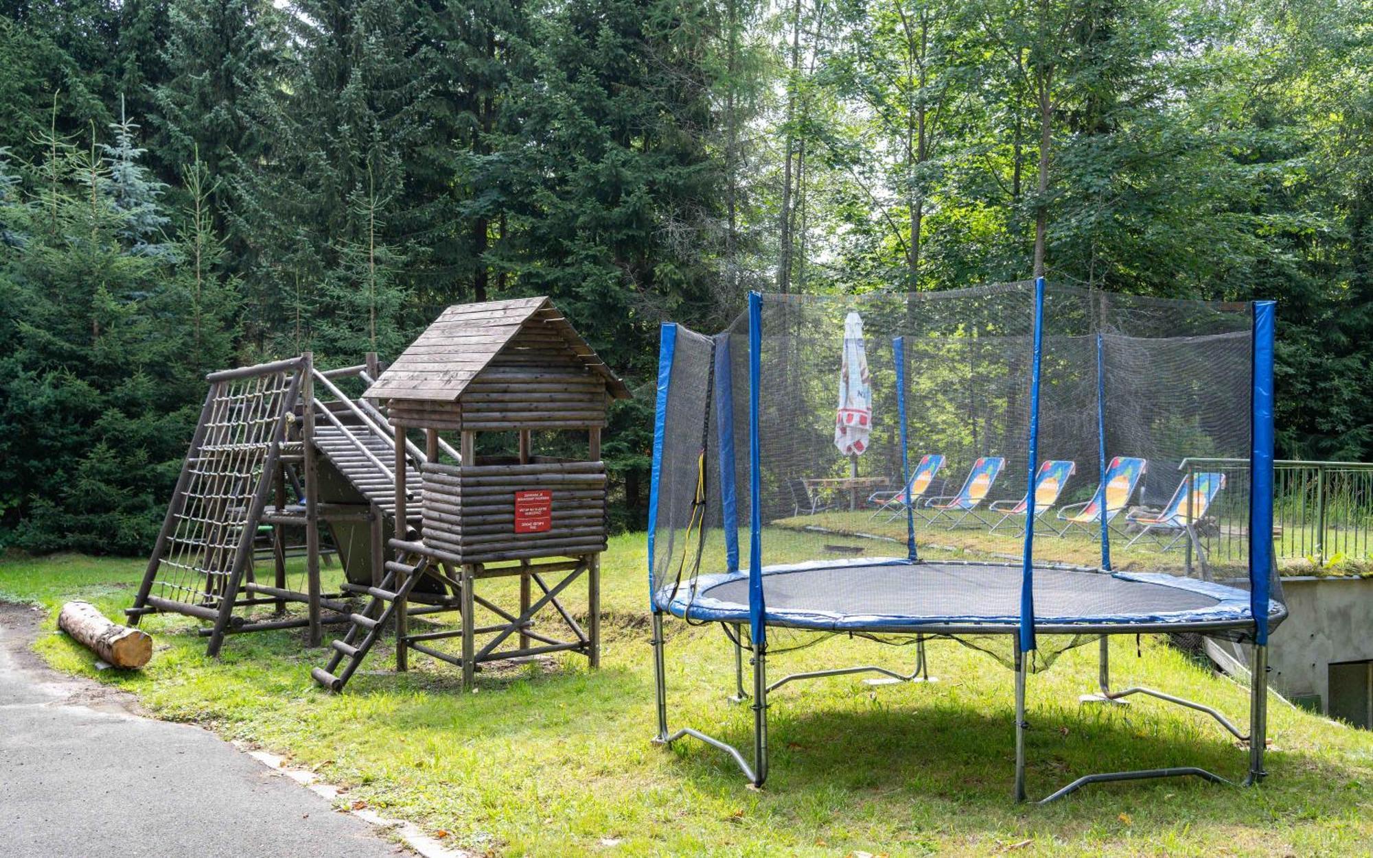 Hotel Hotylek Na Myte Harrachov Exterior foto